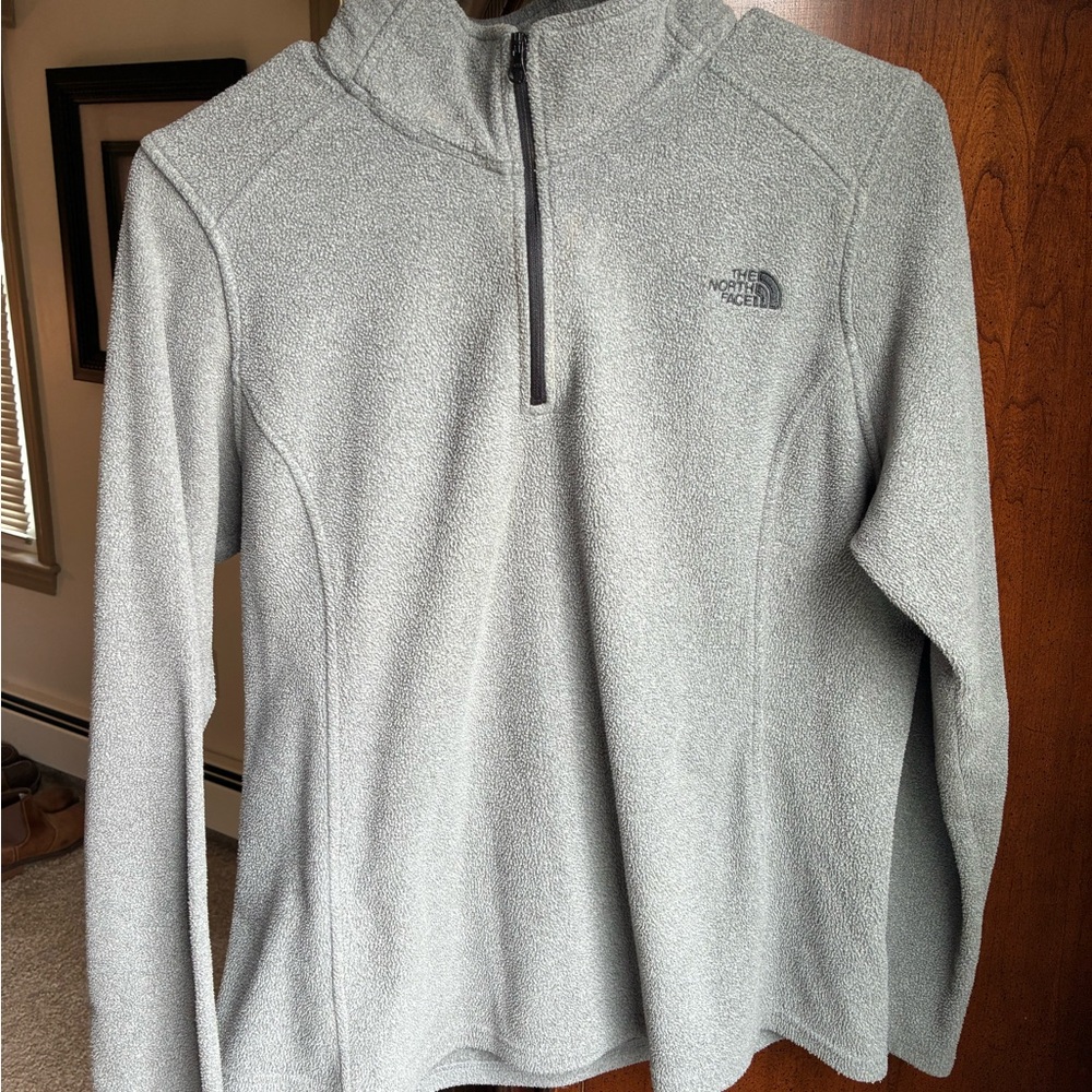 The North Face Light Gray Fleece Pullover